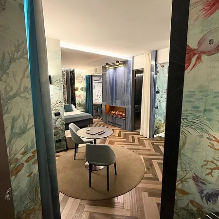 Hotel Iris 4*