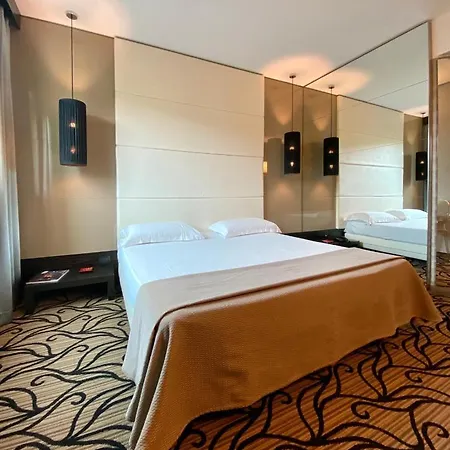 Hotel Iris