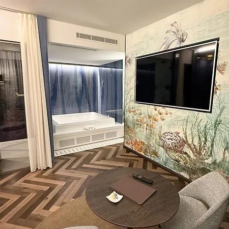 Hotel Iris