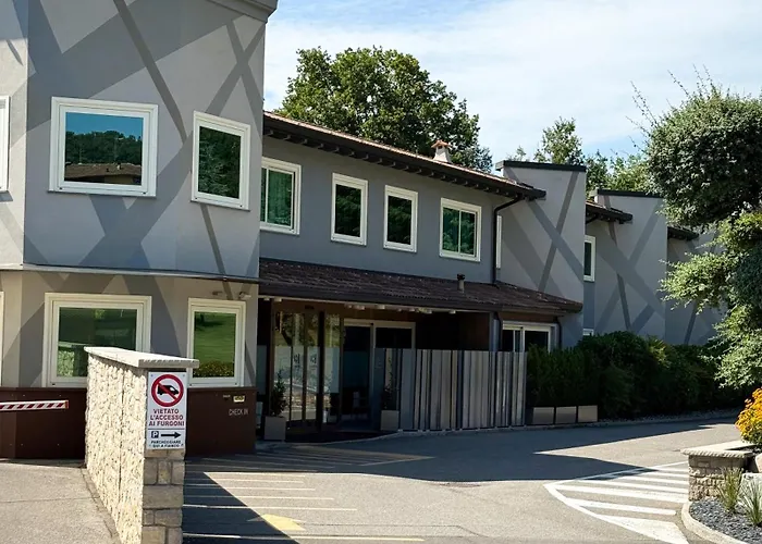 Hotel Iris